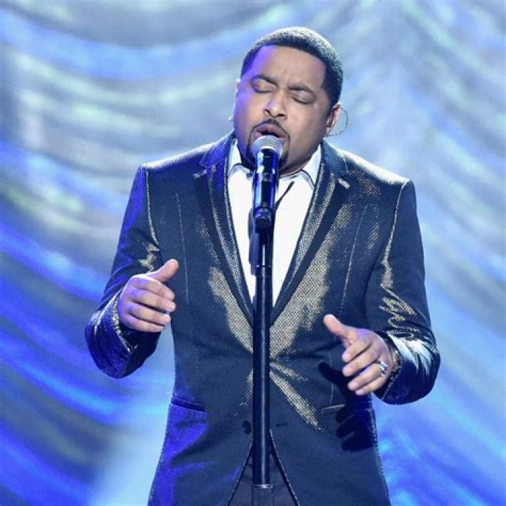 Discover The Exact Height Of Renowned Gospel Artist Smokie Norful