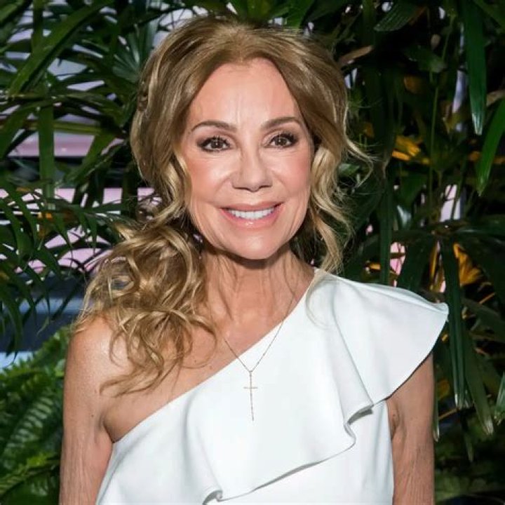 How Old Is Kathie Lee Gifford? (& Recent Updates)