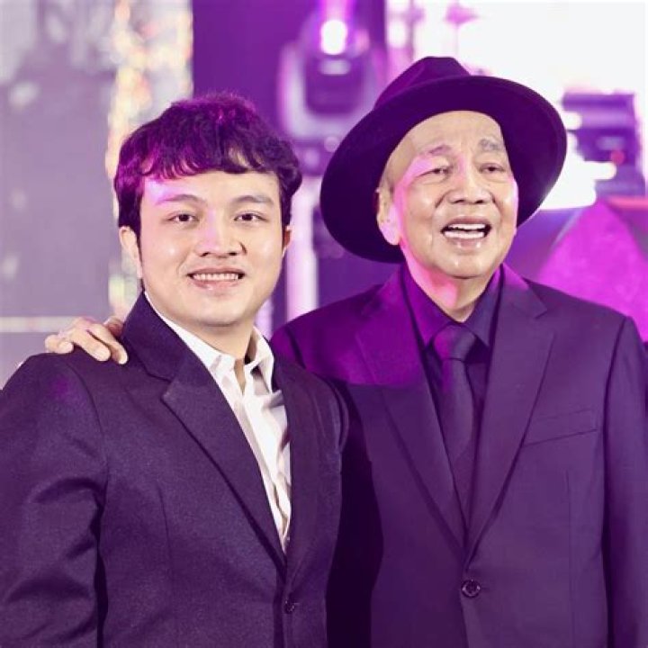 Meet Arthur Smith's Father: Behind The FedEx Dynasty