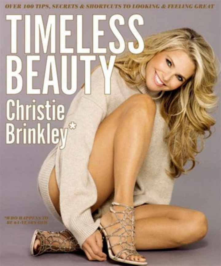 Timeless Beauty: Christie Brinkley In The '70s