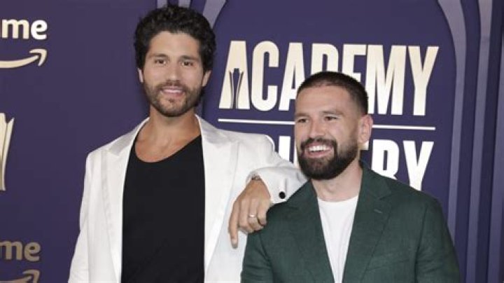 Uncovering The Heights: The Stature Of Dan + Shay Mooney