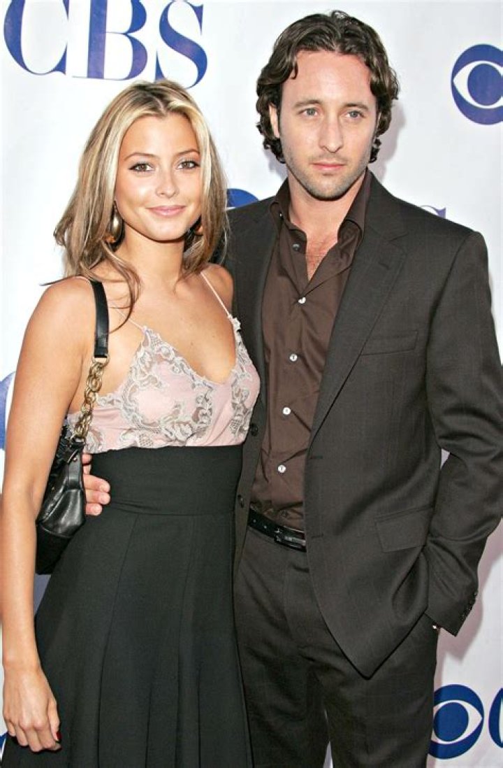 Unveiling The Truth: Is Alex O'Loughlin Happily Married?