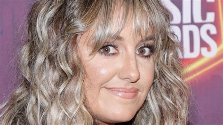 Unveiling The Truth: Is Lainey Wilson Hitched?